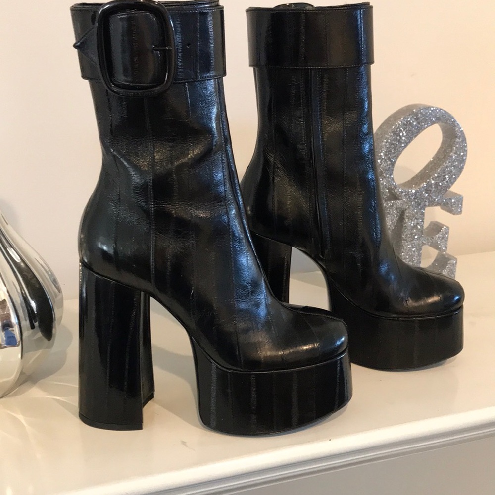 SOLD Saint Laurent “Billy” Bootie
